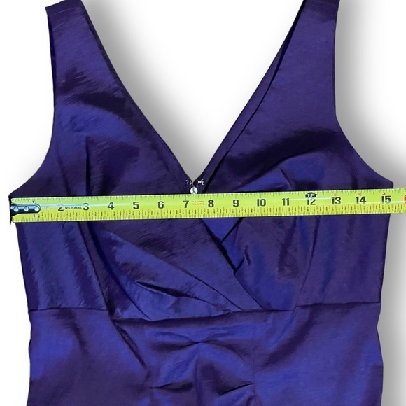 VTG Y2K Calvin Klein Womens Purple V-Neck Body Contour 3D Detailing Dress Size 8 - Picture 5 of 10